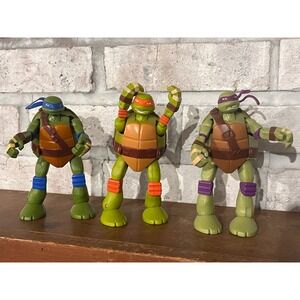 Teenage Mutant Ninja Turtles Mutations Figures Donatello‎ Michelangelo Leonardo